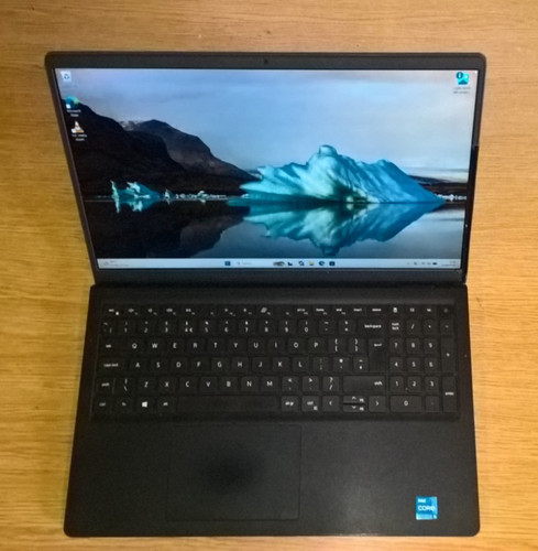 Dell vostro 3510 core i3 - 15,